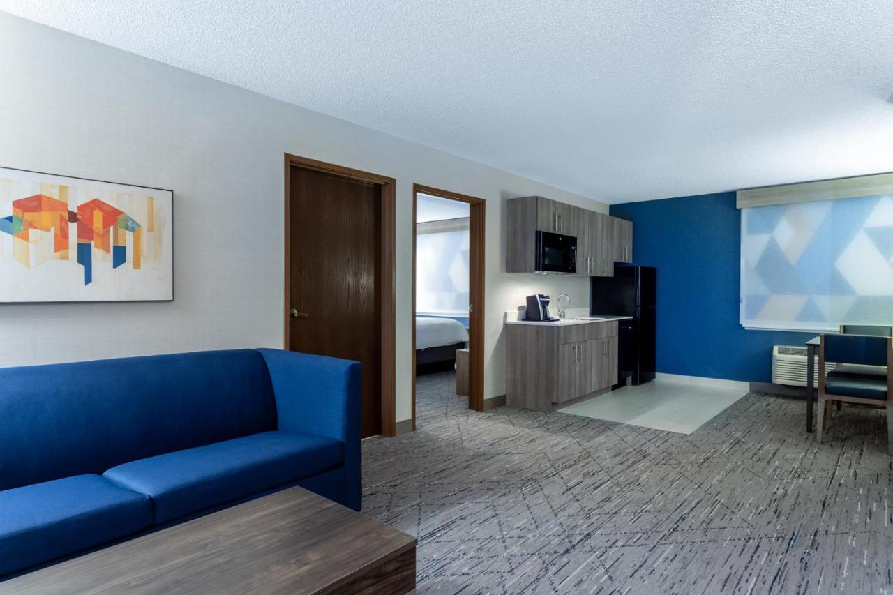 Holiday Inn Express Hotel & Suites-St. Paul By Ihg Vadnais Heights Luaran gambar