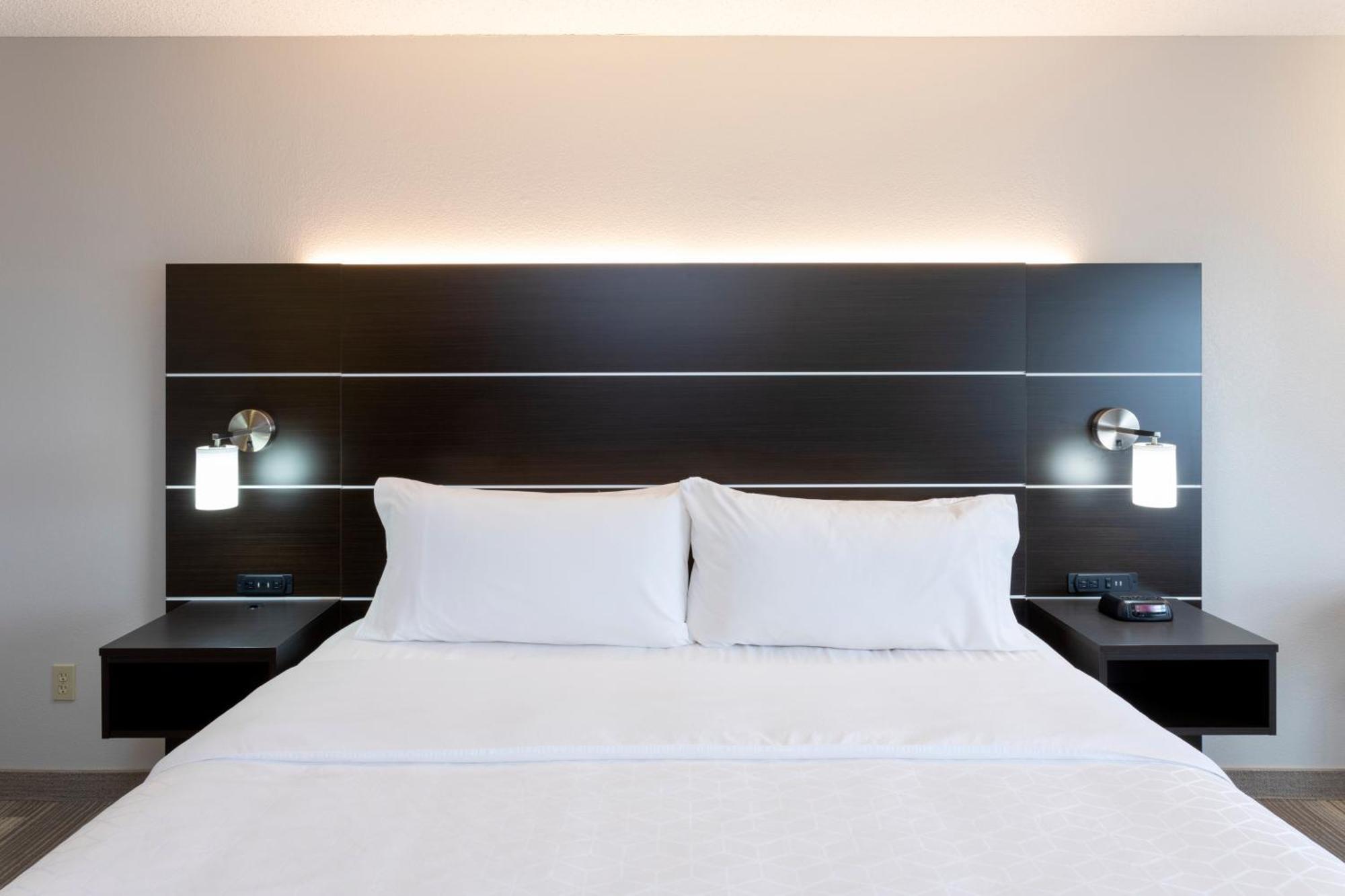 Holiday Inn Express Hotel & Suites-St. Paul By Ihg Vadnais Heights Luaran gambar