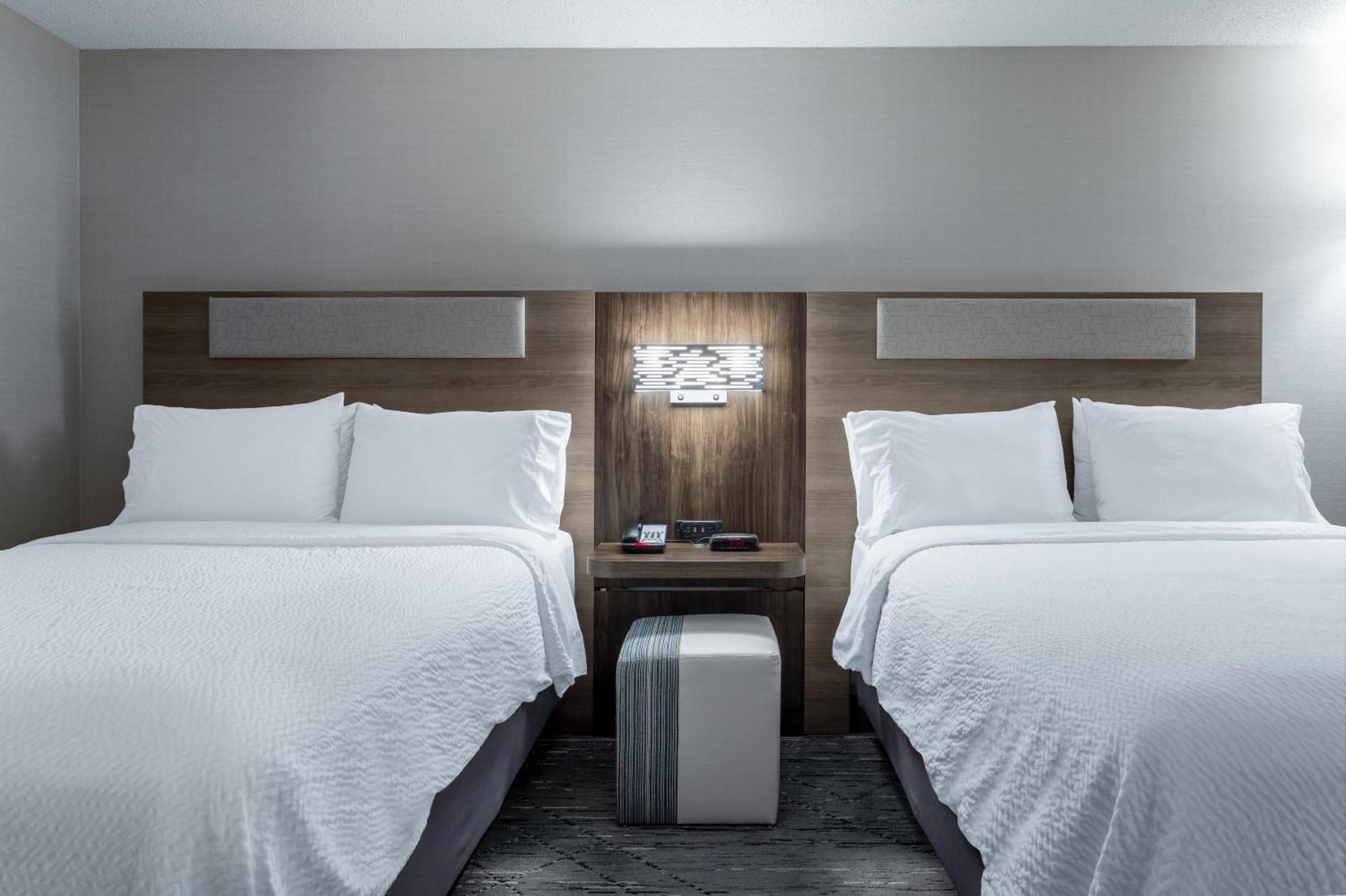Holiday Inn Express Hotel & Suites-St. Paul By Ihg Vadnais Heights Luaran gambar
